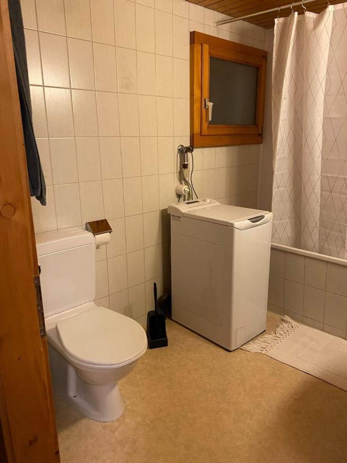 Schoene Ferienwohnung Mit Seeblick Thun Ngoại thất bức ảnh