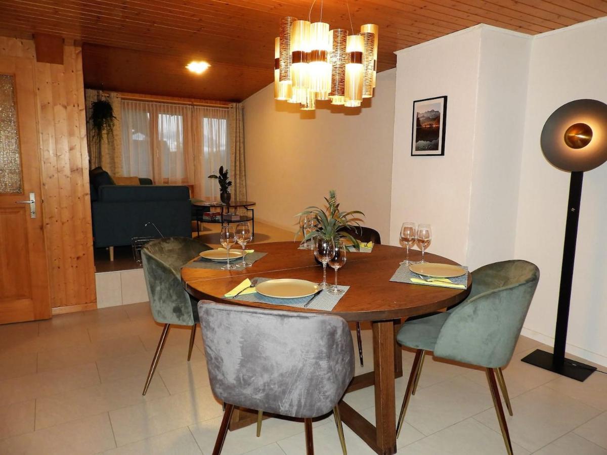 Schoene Ferienwohnung Mit Seeblick Thun Ngoại thất bức ảnh